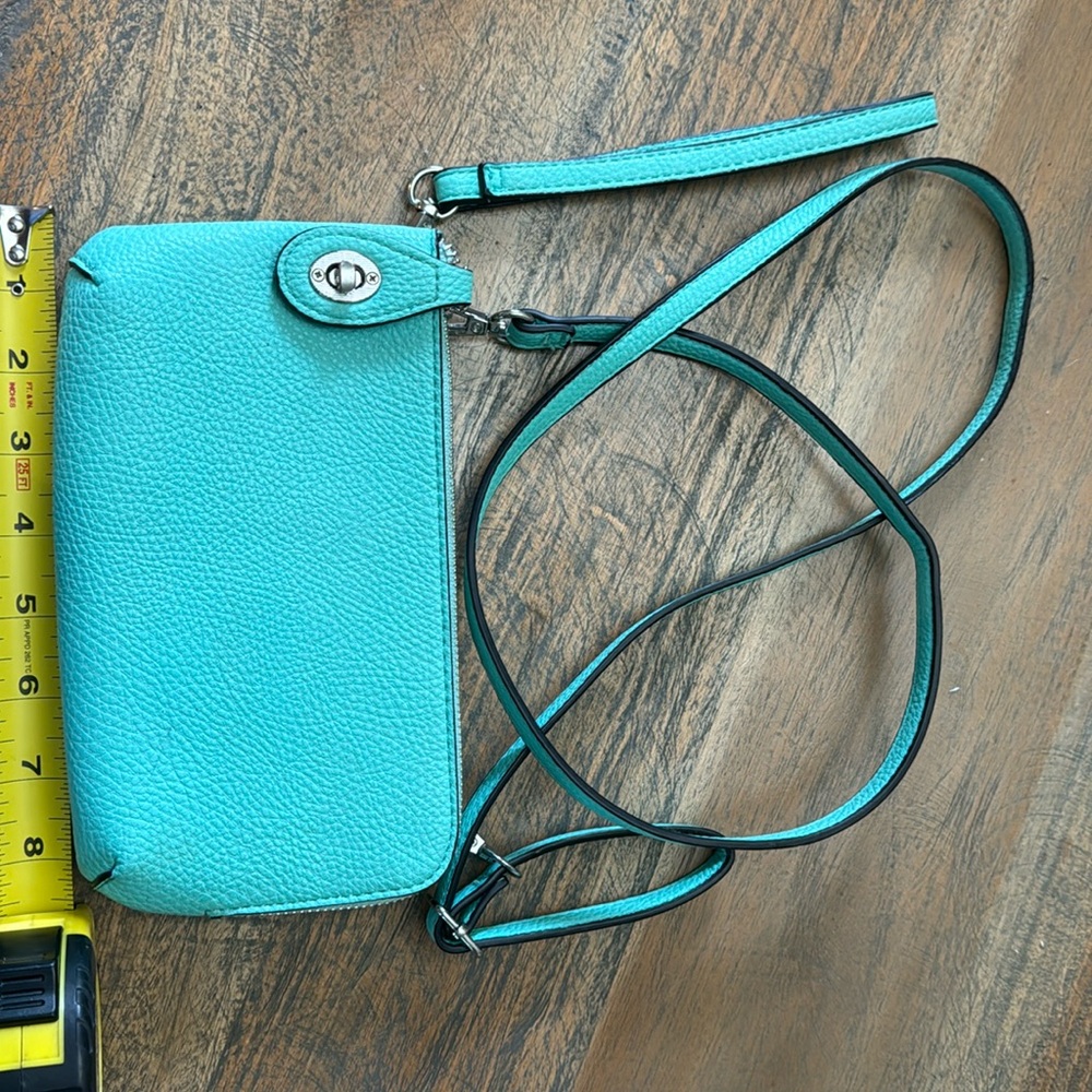 Vegan Leather wristlet / Crossbody purse.